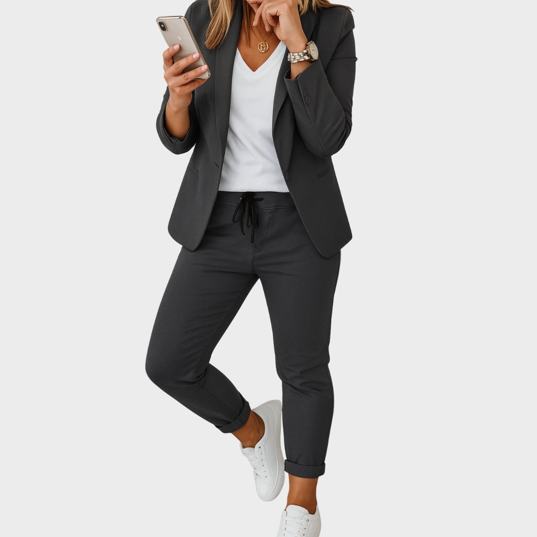 Ksenka – Sophisticated Outfit