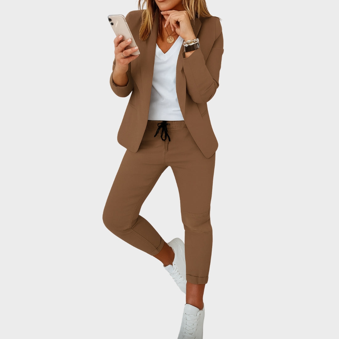 Ksenka – Sophisticated Outfit