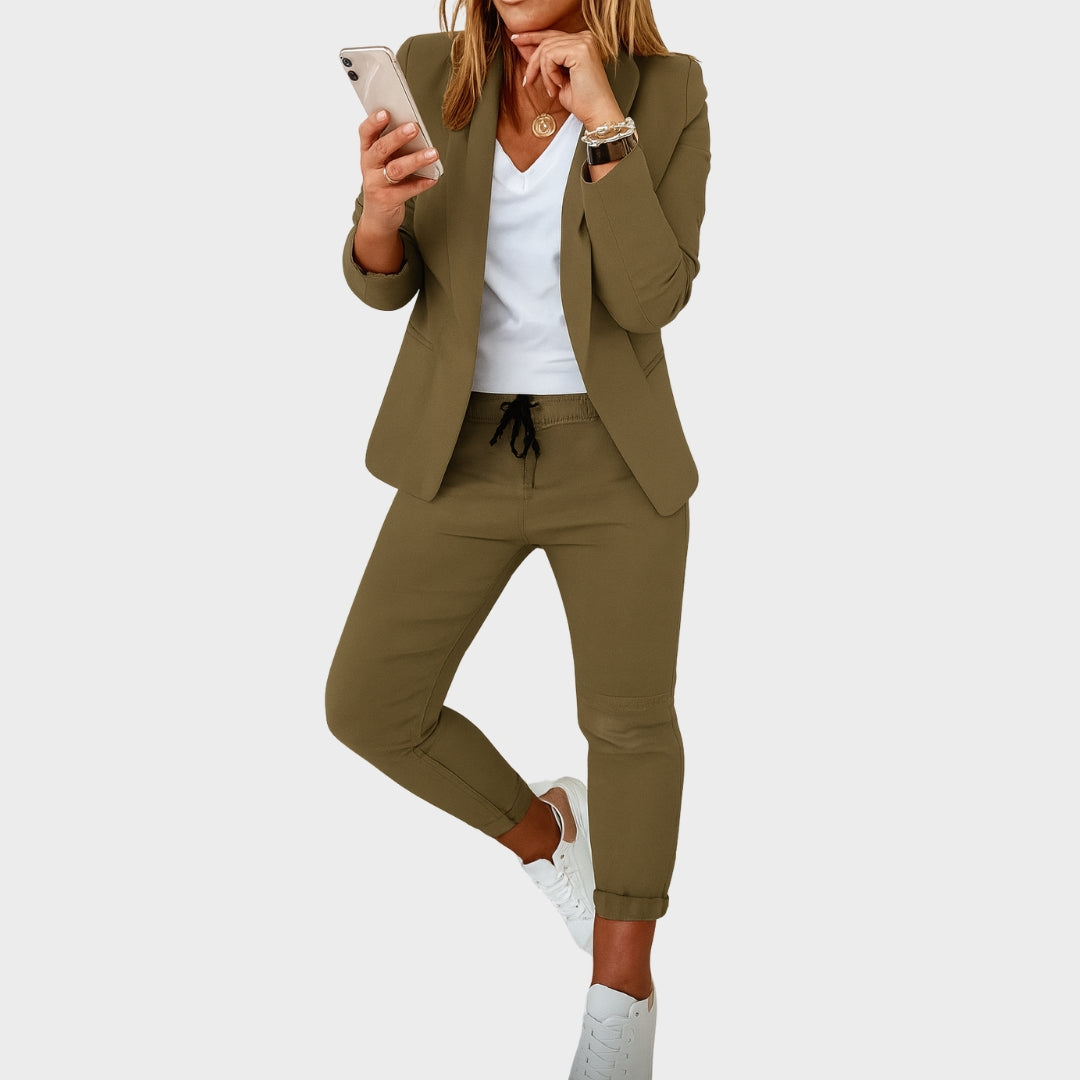 Ksenka – Sophisticated Outfit