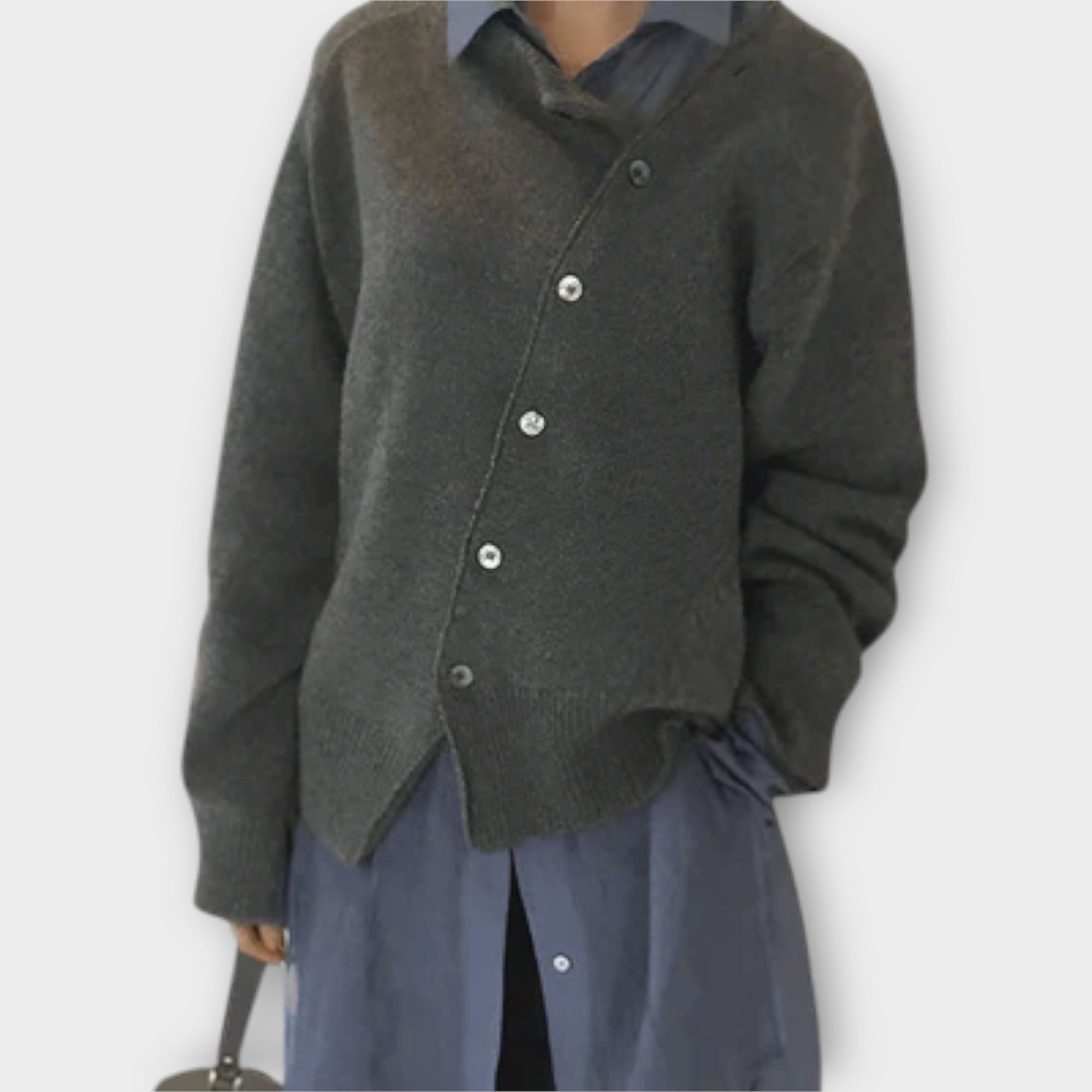 Cathy - Comfortable Cardigan
