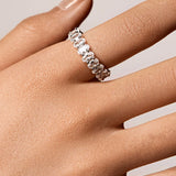 Oval cut ring