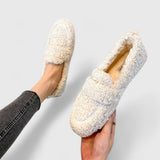Aria - Warm Slippers with Elegant Design