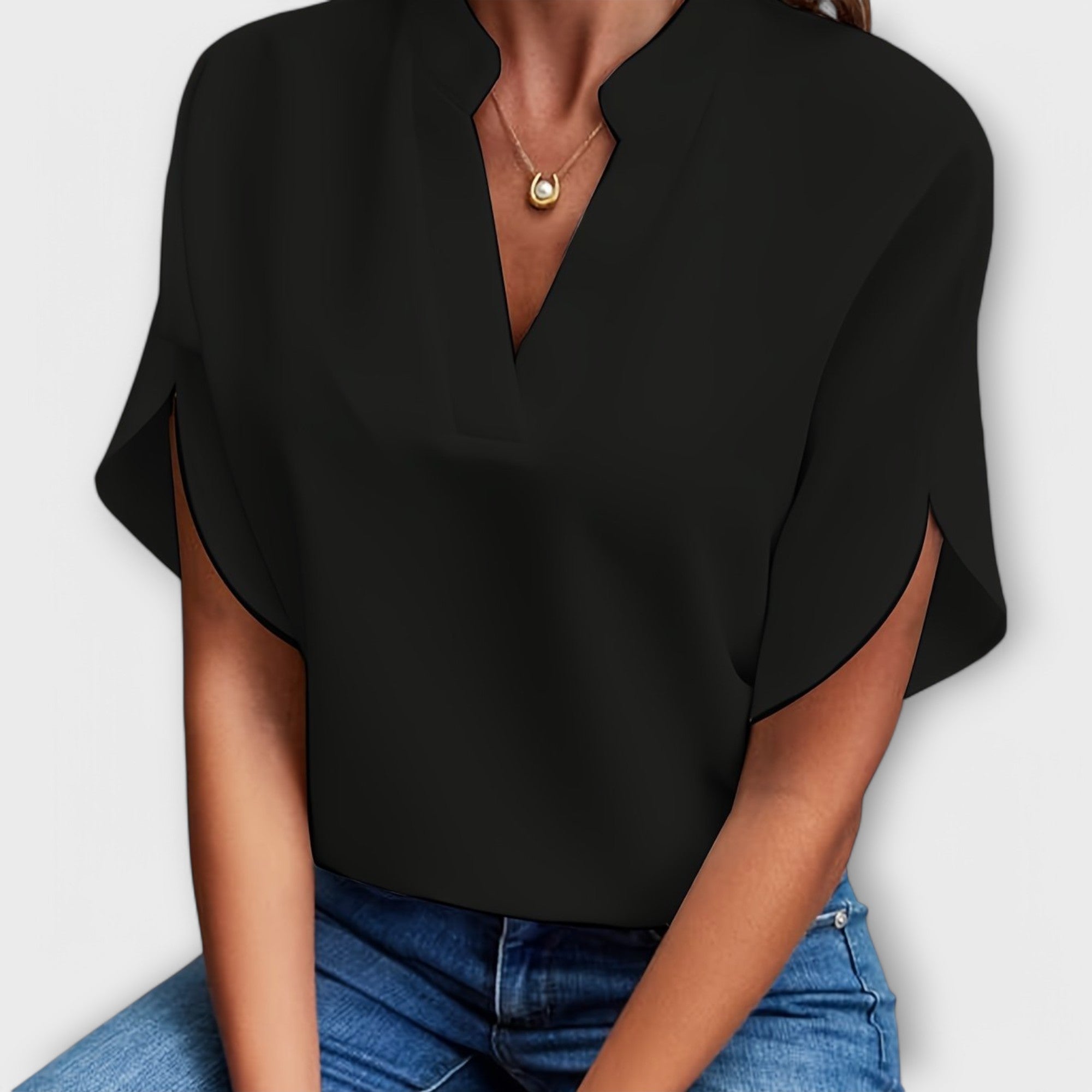 Gizela - Women's Lightweight Blouse