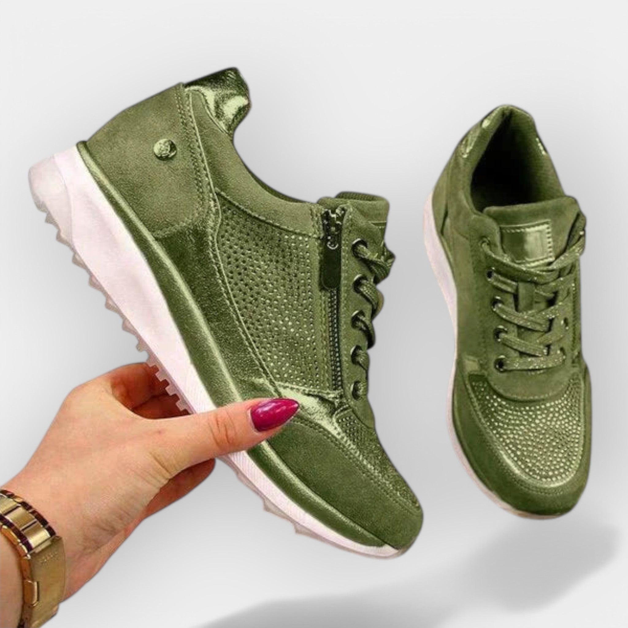 Anatomical Sneakers with Zip Closure